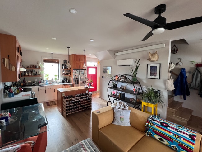 Photo - 910 Millworks Wy