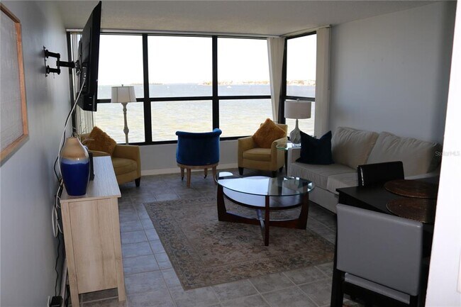Photo - 300 Woodette Dr Unidad 303