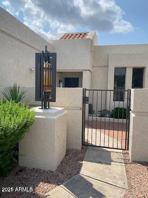 Photo - 6621 E Kelton Ln