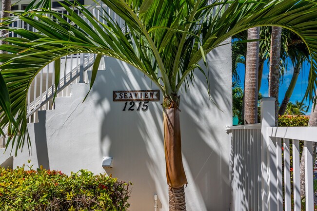 Photo - 1215 97th St Unit 2