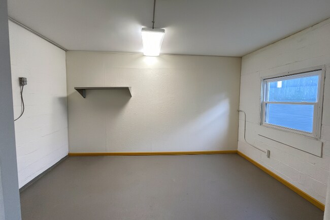 Photo - 1 Alonzo St Unit Commercial 2