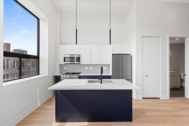 Photo - 1934 W North Ave