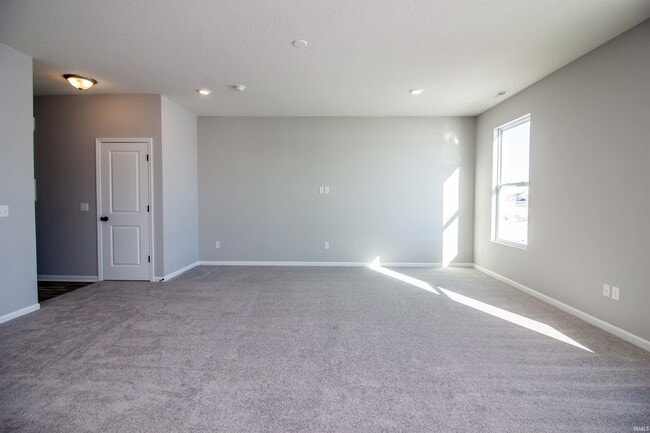Photo - 1003 W Hamilton Rd N