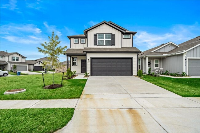 Building Photo - 6315 Lakeview Haven Dr