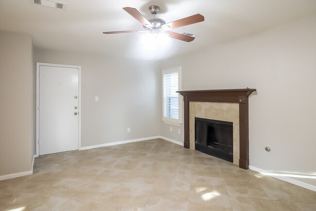 Photo - 19610 Plymouth Ridge Ln