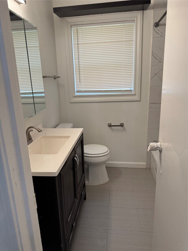 Photo - 2245 Welch St Unit 2