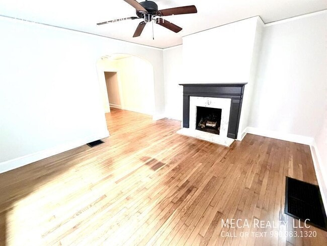 Photo - 2523 Cranbrook Ln