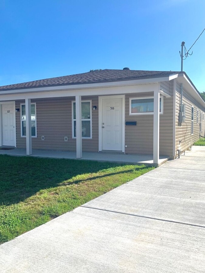 516-522 Live Oak Blvd. - 516-522 Live Oak Blvd. Unit 516