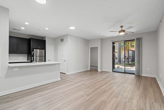Los apartamentos Avery on Southwestern — foto de la comunidad