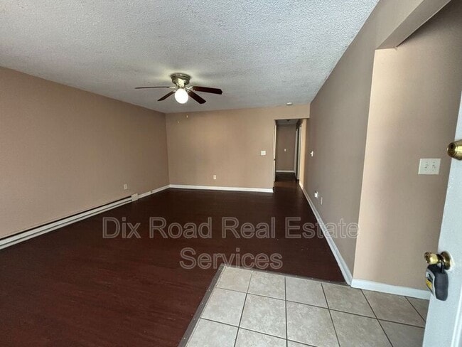 Photo - 3004 Finley St