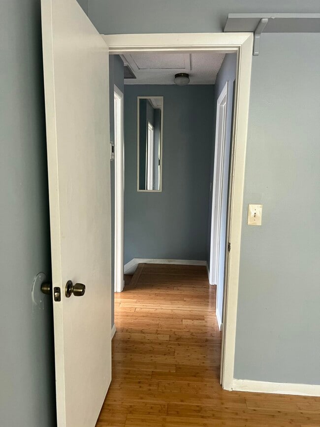 Photo - 5112 Society Pl W