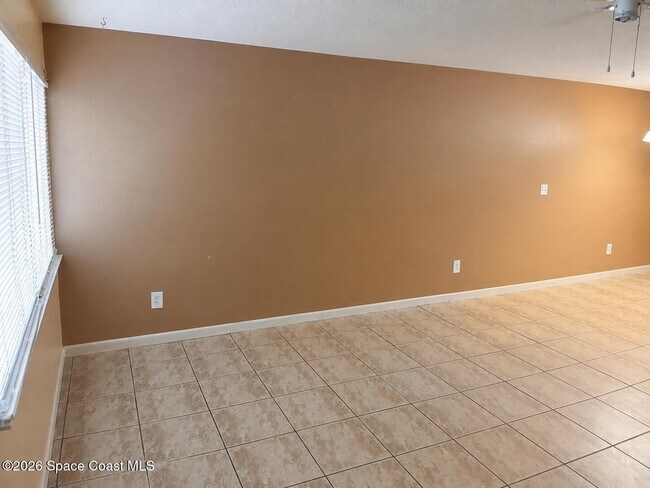 Photo - 800 N Fiske Blvd Unit 102