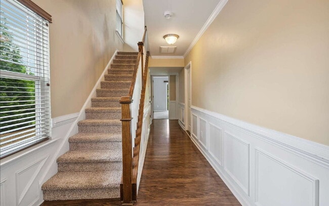 Photo - Spacious 3-Bedroom/3.5 Bathroom End-Unit T...