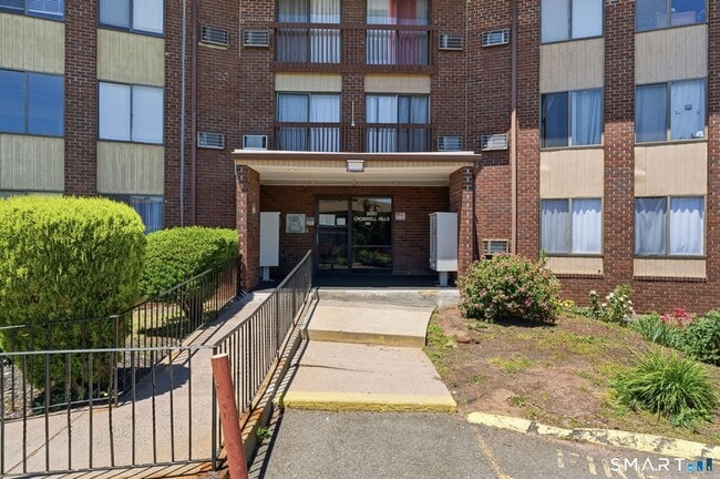 Building Photo - 2316 Cromwell Hills Dr
