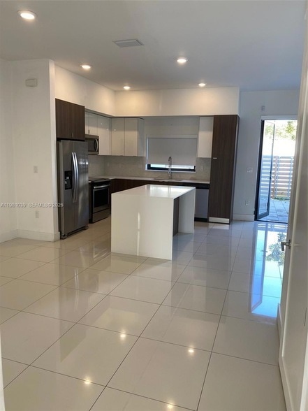 Photo - 10538 SW 118th Ave