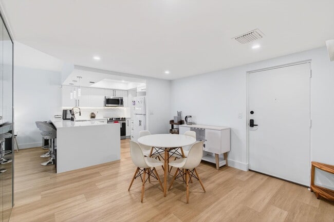 Photo - 50 SW 3rd Ave Unit 311