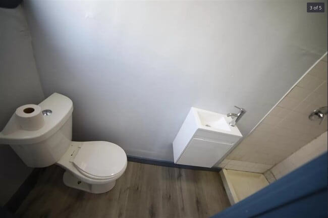 Photo - 3657 John F. Kennedy Blvd Unit 3R