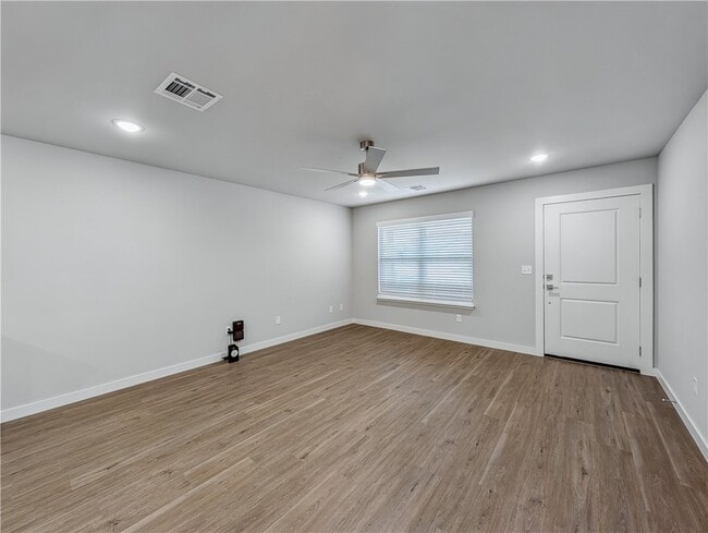 Photo - 313 NW 65th Ave