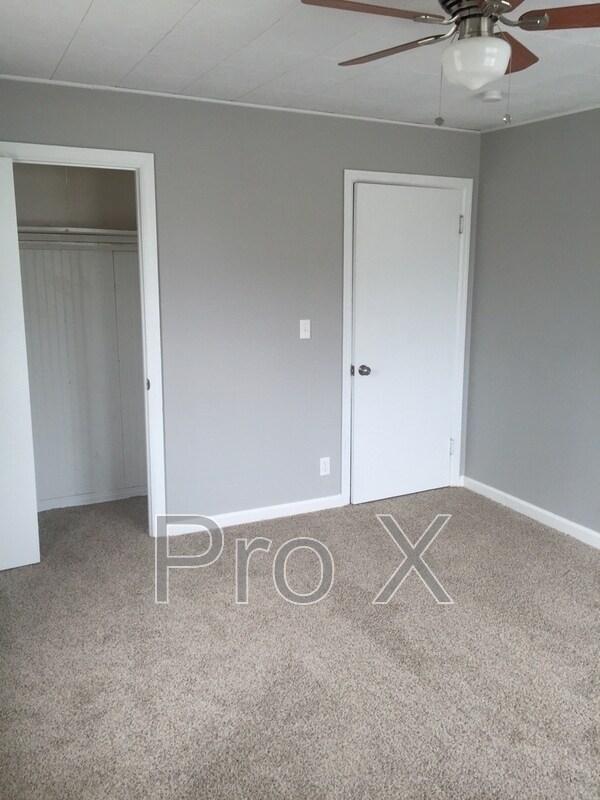 Photo - 126 E 13th St Unit Apt. 7