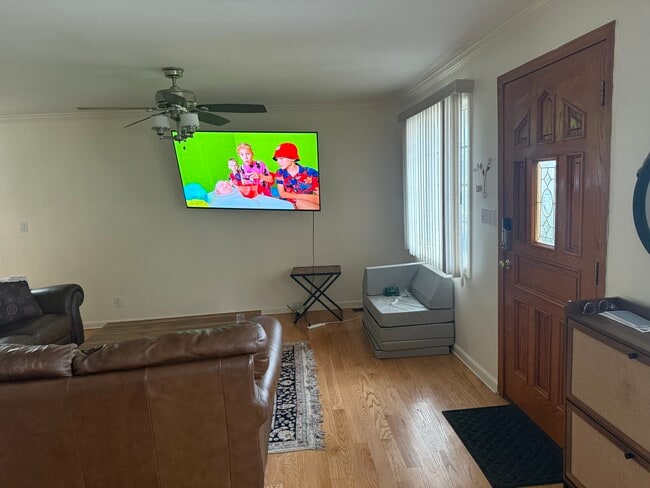 Photo - 284 Semton Blvd Unit Main level