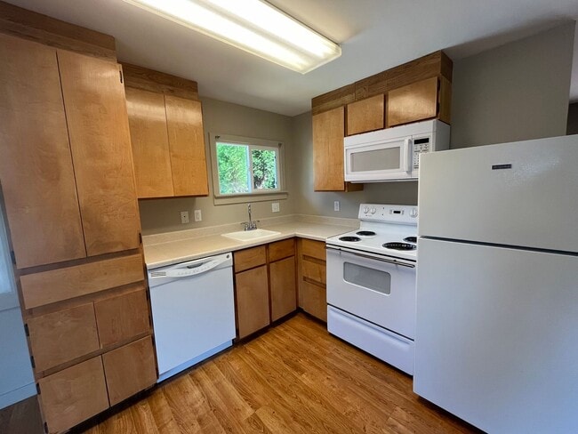 Photo - LUY2003 Unit 10097