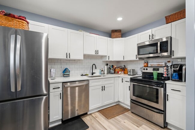 Photo - 3 Bedroom Oasis in Severna Park