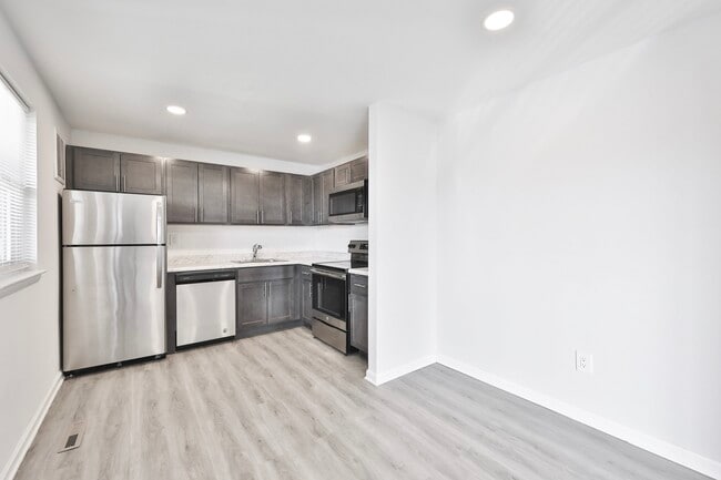 2br - Kitchen