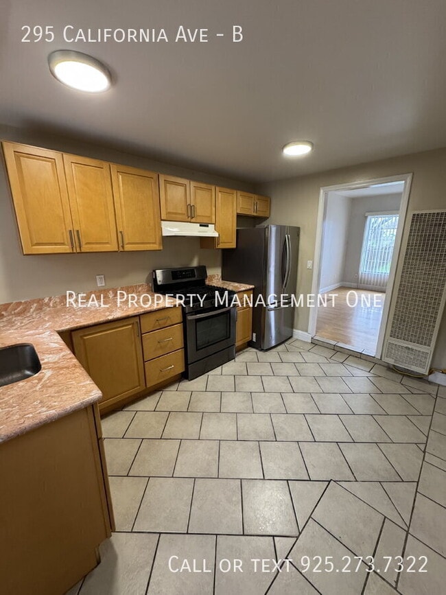 Photo - 295 California Ave Unit B