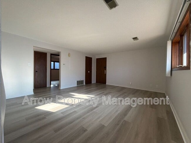 Photo - 424 N 4th St Unit 5