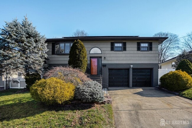 Photo - 36 Finch St