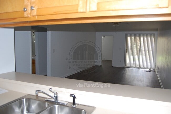 Photo - 2400 Barcelona Ct
