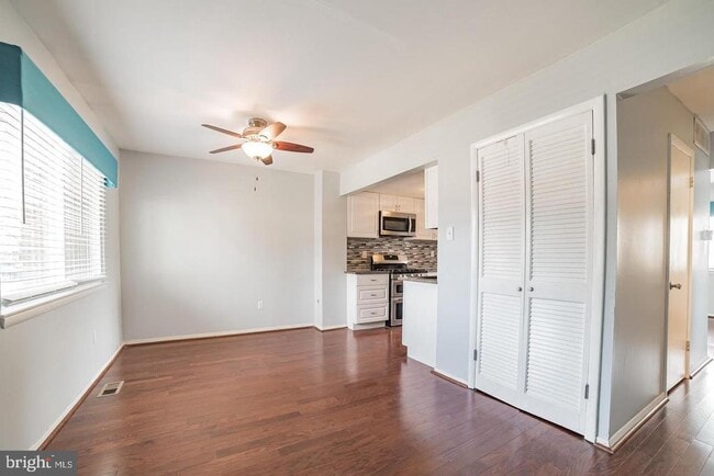 Photo - 1908 Cambridge Dr