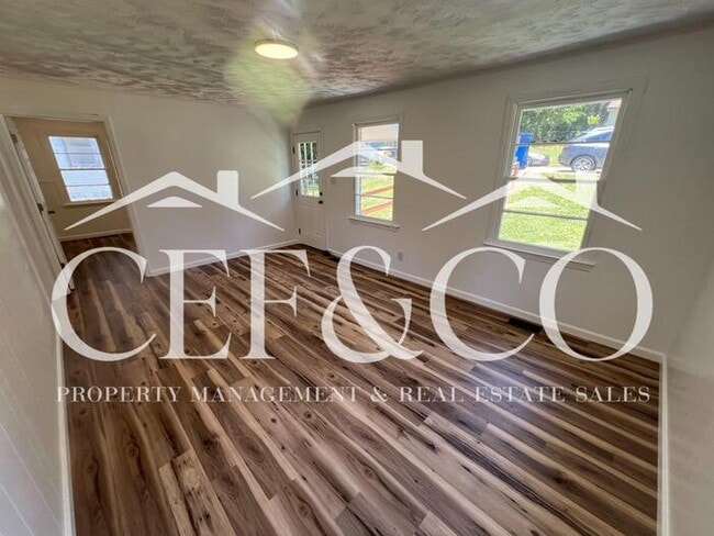 2 bedroom now available in the City of Spartanburg!