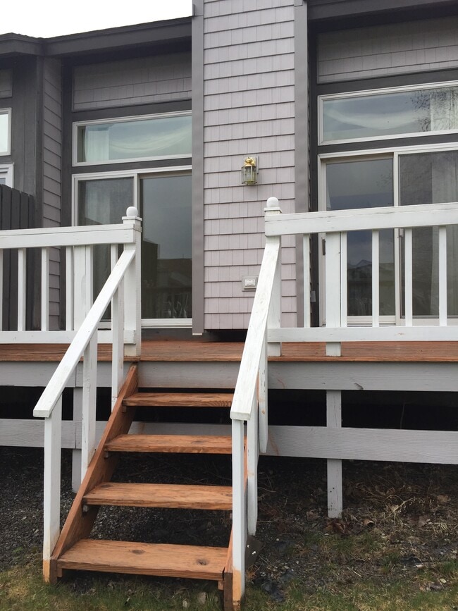 Photo - 73 Midlake Cir