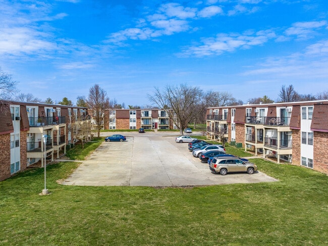 Pine Ridge Apartments