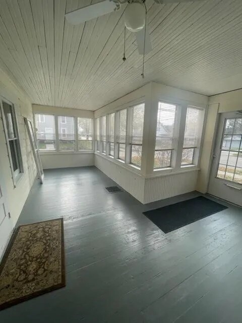 Photo - 424 N Main St