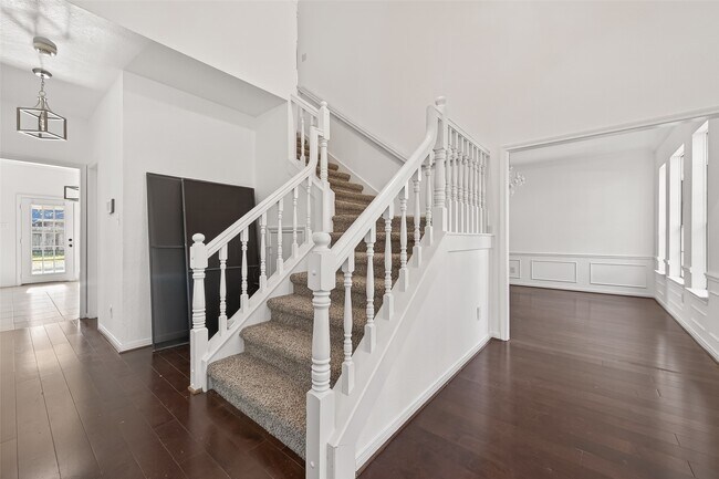 Photo - 2627 Double Lake Dr