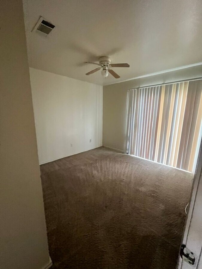 Photo - 1103 Horizon Dr Unit C