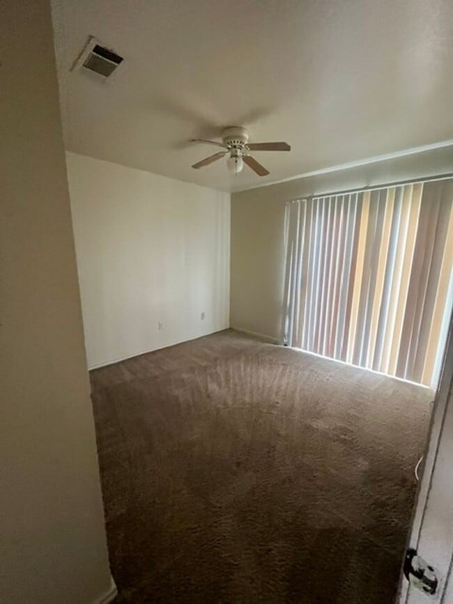 Photo - 1103 Horizon Dr Unit C