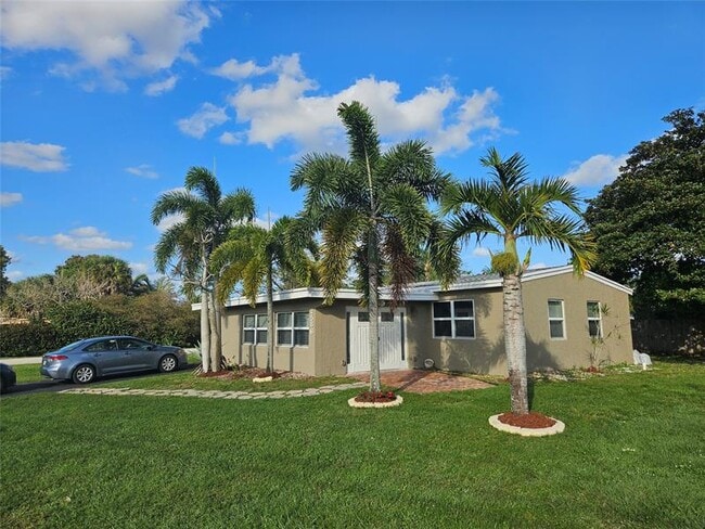 Photo - 2586 NW 58th Ave House