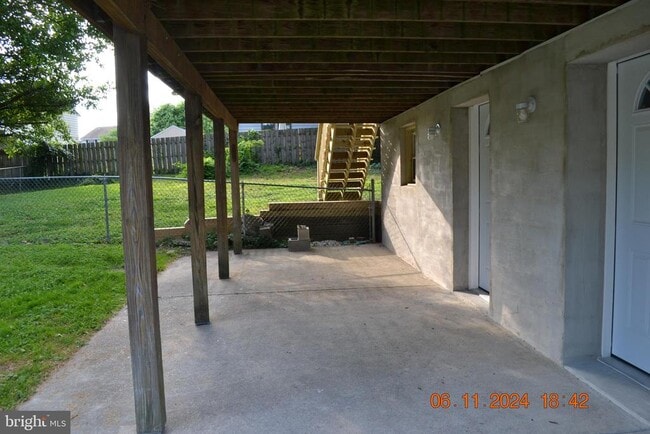 Photo - 329 Bar Harbor Rd