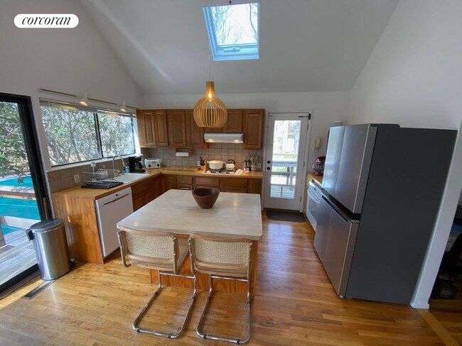 Photo - 12 Orkney Rd