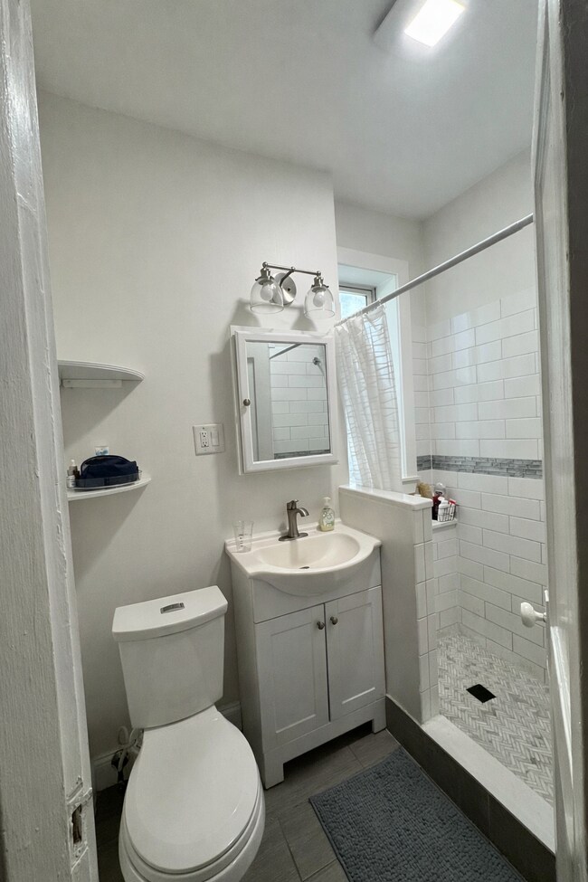 Photo - 1189 Commonwealth Ave Unit 18