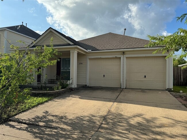 Photo - 12746 Wisteria Park Dr