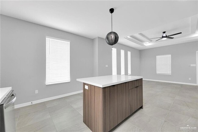 Photo - 5604 Ozark Ave Unit 2