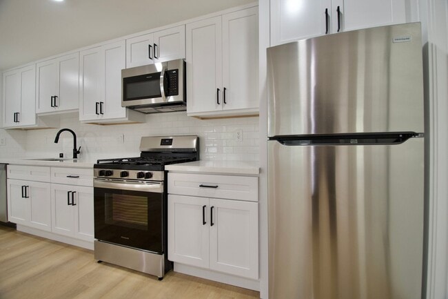 Photo - 1507 Silver Lake Blvd Unit 1511 1/2