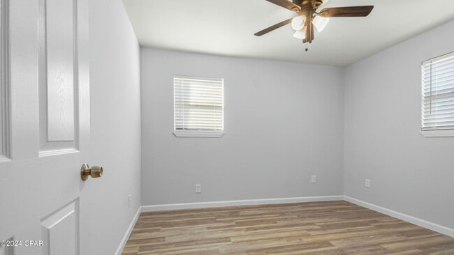 Photo - 607 N Star Ave