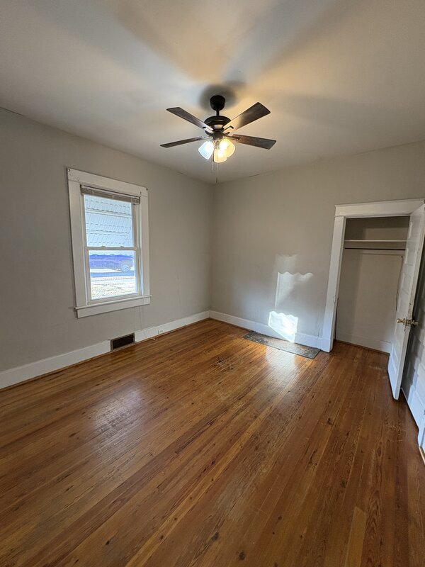 Photo - 315 Columbia Rd