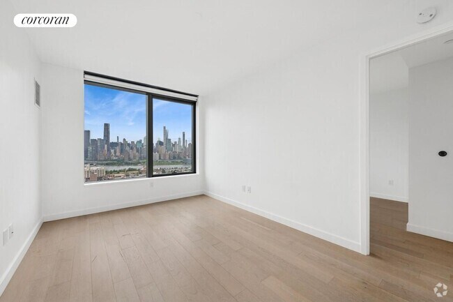 Building Photo - 3 Ct Square W Rental