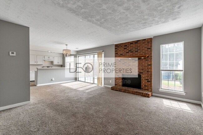 Photo - 5546 Clover Rise Ln